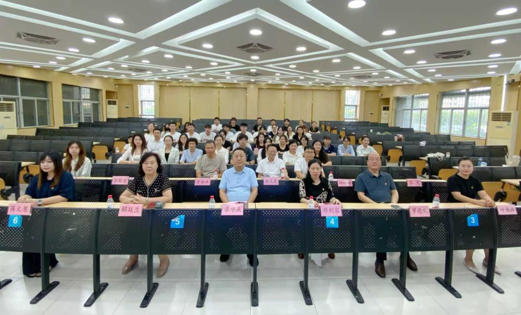 砥砺作风勇担教育新使命，立德树人奋进强国新征程——我校圆满举办第九届微党课比赛